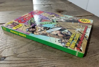 La espada salvaje de Conan el bárbaro. Y espejo