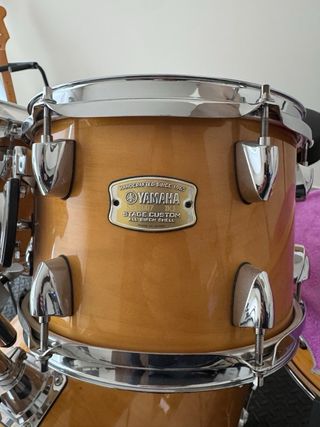 Batería Yamaha Stage Custom Birch platos Paiste