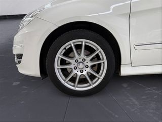 MERCEDES-BENZ Clase B B 180 CDI