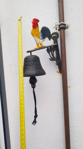 Campana Colonial Gallo Antigua