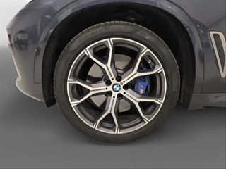 BMW X5 M50d