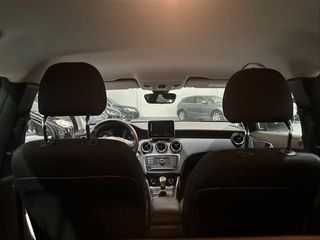 MERCEDES-BENZ Clase A A 180 d