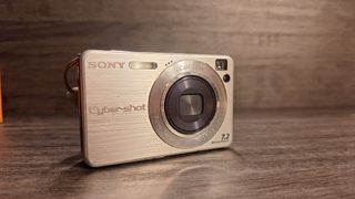 Cámara Digital Sony Cyber-shot DSC-W110 7.2MP