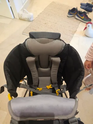 Mochila portabebés Deuter Kid Comfort 1 plus