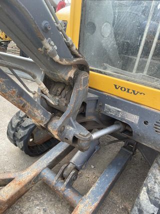 VOLVO ECR28 Excavadora Compacta