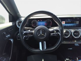 MERCEDES-BENZ Clase A A 180 d