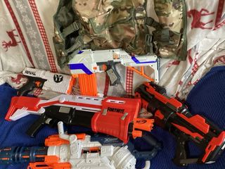 Lote de pistolas Nerf y Rival