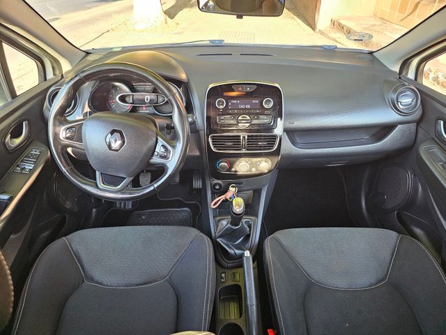 Renault Clio 1.5 DCI Muy Económico ZBE C año 2019