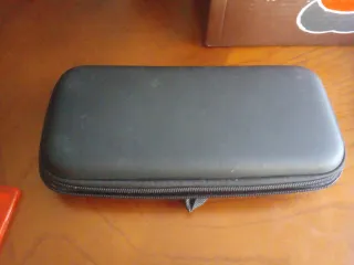 Funda Nintendo Switch + 2 Carcasas Juegos