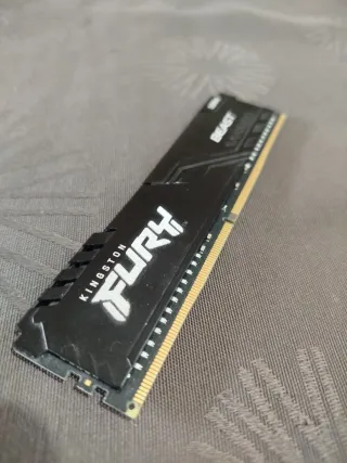 RAM 16GB DDR4 KINGSTON FURY BEAST