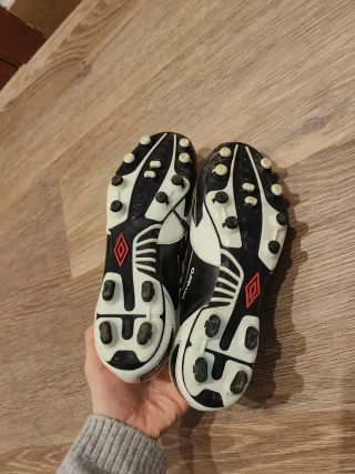 Scarpe da rugby/calcio Umbro Taglia 40
