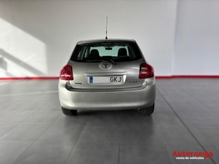 Toyota Auris 2008