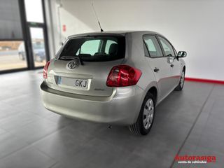 Toyota Auris 2008