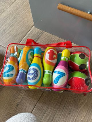 Juego de bolos para bebé