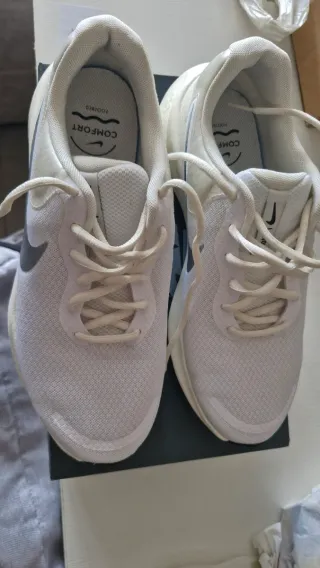 Zapatillas Nike blancas