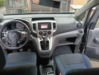 Nissan NV200 2011 semi camper