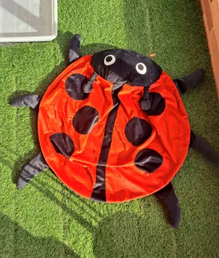 Cama / colchón para mascota / perro forma insecto