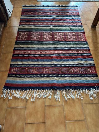 Alfombra artesanal lana tunecina