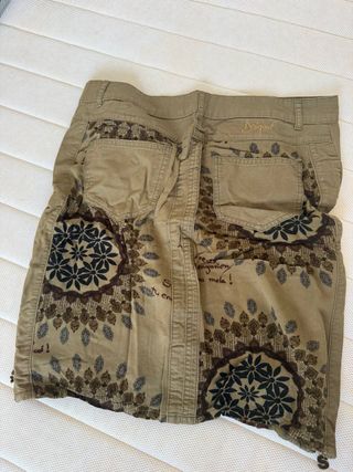 Falda Desigual Talla M