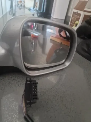 Retrovisor derecho Golf MK4 gris plata