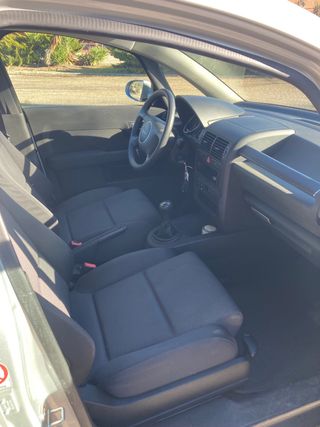 Audi A2 1.6 FSI STYLE 110cv año 2003 // 120.350 Km