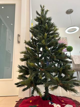 Árbol de Navidad 140cm con base