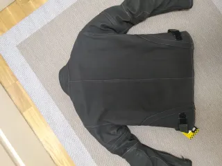 Chaqueta de moto A ESTRENAR (S)
