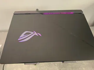 ASUS ROG Strix/i9/RTX3080/32GBRAM/2K/240Hz/+extras
