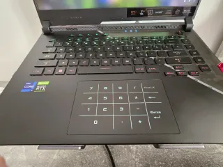 ASUS ROG Strix/i9/RTX3080/32GBRAM/2K/240Hz/+extras