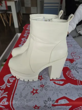 Botines blancos plataforma tacón talla 39