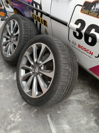 Llantas Mercedes