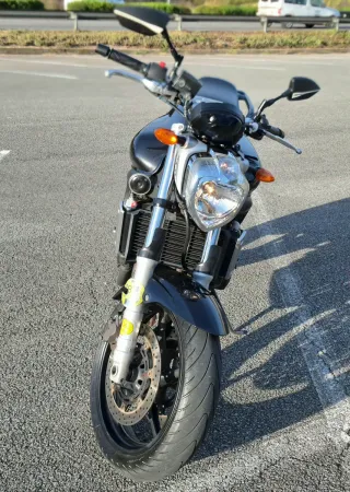 YAMAHA FZ6 FAZER 600