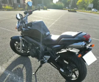 YAMAHA FZ6 FAZER 600