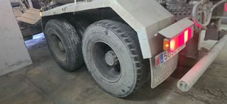 Camión Hormigonera Renault C-3490