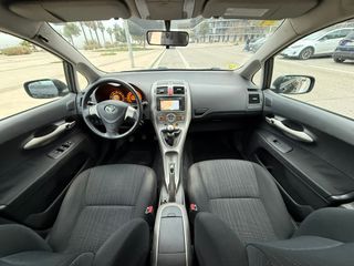 Toyota Auris 2009 1.4 turbo diesel 6 marchas