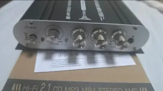 Amplificador JB ST-838 - 2.1 de 400W Out L/R + Sub