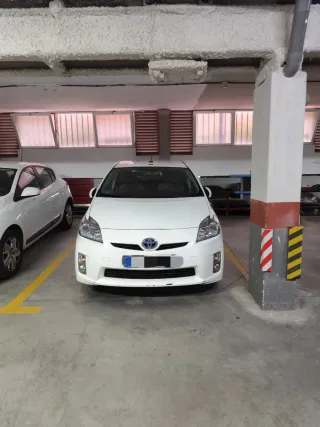 Alquilo plaza de garaje