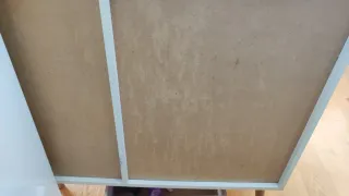 Aparador de madera ,2 puertas y 3 cajones