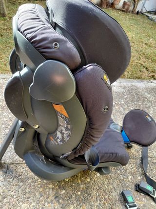 Silla coche Besafe Izi Plus a contramarcha.