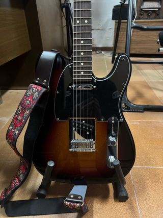 Guitarra Eléctrica Fender Sunburst