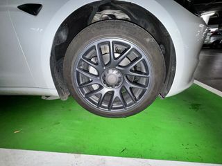 Neumáticos Tesla Model 3