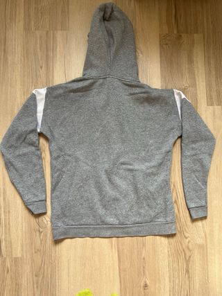 Sudadera Nike Air con capucha gris