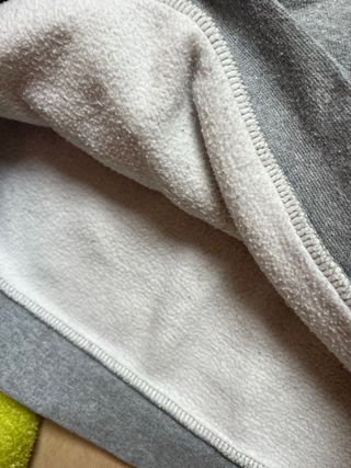 Sudadera Nike Air con capucha gris