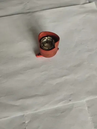 Terminales de batería de coche.