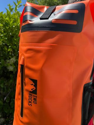 Mochila Impermeable 35L Naranja Cierre Enrollable