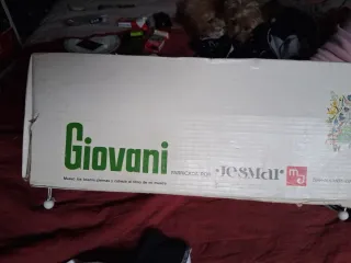 Muñeco Giovani interactivo