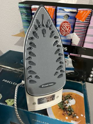 Plancha Russell Hobbs