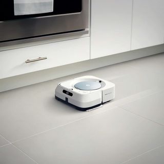 iRobot m613440 Robot lavapavimenti con WiFi, Pulveri