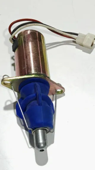 Válvula solenoide combustible 24V nueva