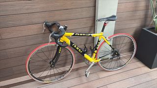 Bicicleta de carretera RMR. Vendo por falta de uso